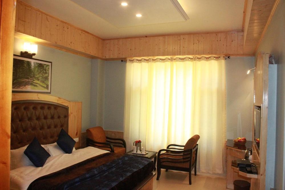 Hotel Bodh International Маналі Екстер'єр фото